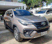 toyota-fortuner-v-2018-small-3