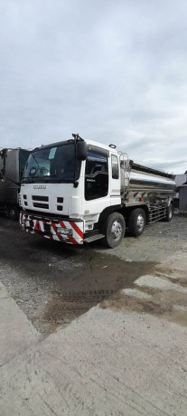 isuzu-14kl-stainless-tanker-big-1