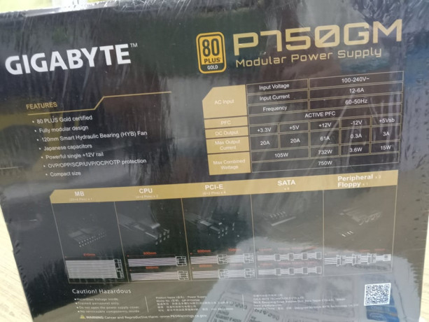 gigabyte-p750gm-modular-power-supply-big-1