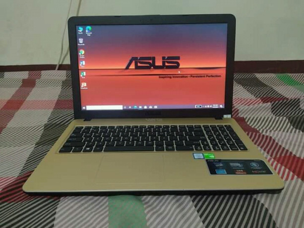 asus-core-i5-7200u-250ghz-7th-generation-8gb-ram-120-ssd-big-3