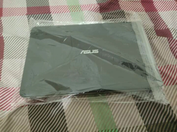 asus-core-i5-7200u-250ghz-7th-generation-8gb-ram-120-ssd-big-1