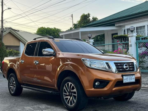 2019-nissan-navara-el-4x2-at-big-1