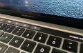 macbook-pro-m1-2020-touchbar-small-1