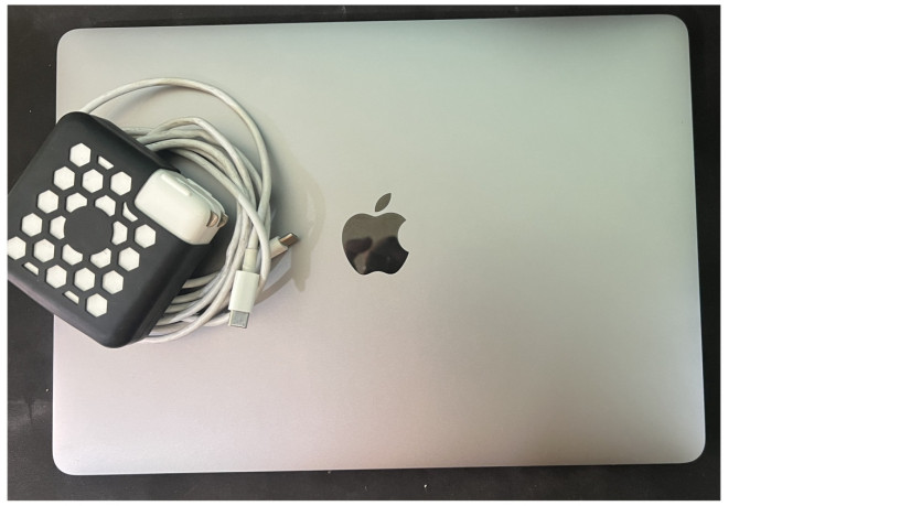 macbook-pro-m1-2020-touchbar-big-2