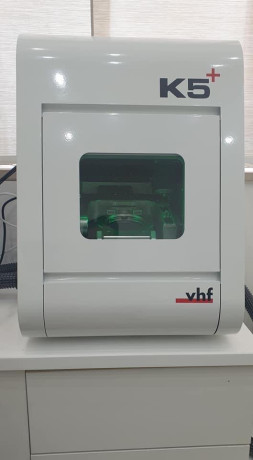 vhf-k5-5-axis-dry-dental-milling-machine-big-0