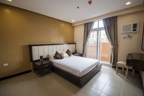 fully-furnished-2-br-60sqm-with-free-housekeepingcable-is-ready-for-rent-in-santonis-place-cebu-city-big-2