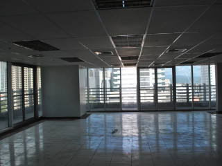 Ortigas Center Office Unit for rent in Pasig near Shaw MRT