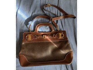 Pre-loved Salvatore Ferragamo Brown Leather Messenger Bag