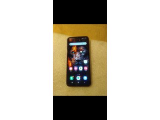 Selling month old phone