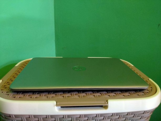 hp-elitebook-core-i5-7th-generation-laptop-big-4
