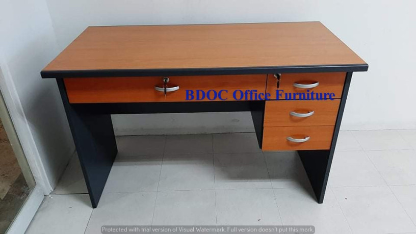 office-tables-office-furnitures-office-partition-big-1