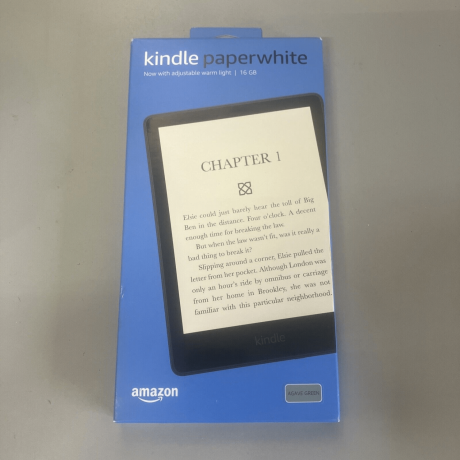 kindle-paperwhite-11th-gen-16gb-with-free-case-big-1