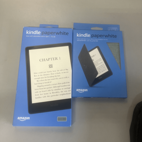 kindle-paperwhite-11th-gen-16gb-with-free-case-big-0