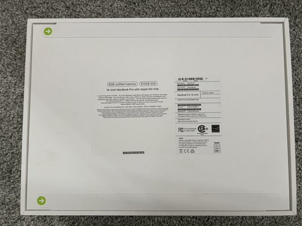 apple-macbook-pro-m3-sealed-big-1