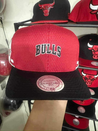 chicago-bulls-hats-big-0