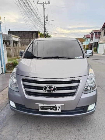 hyundai-starex-big-0