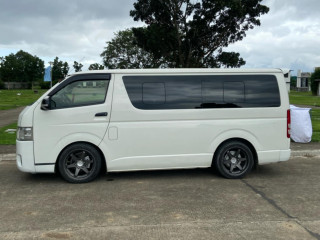 2015 Model Hi ace Toyota