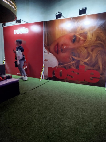 photowall-booth-setup-booth-for-event-exhibit-booth-big-5