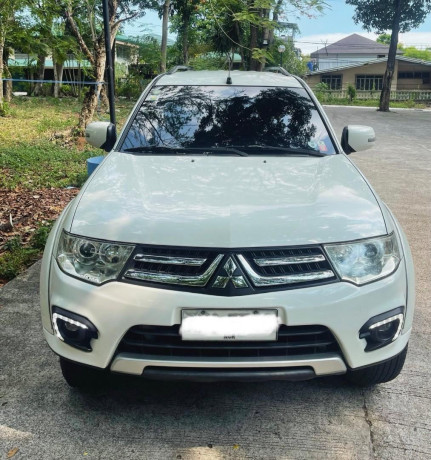 mitsubishi-montero-glx-big-1